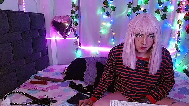 the lesbian game online show from February 28, 2025, 3:15 am