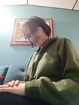 IsisBlake online show from November 4, 2025, 5:56 pm