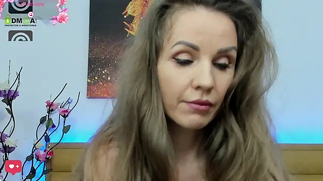 3lla Rose online show from February 8, 2025, 7:38 pm