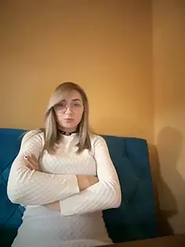 Snapshot of Crazy-Rosa chatting on January 11, 2025, 2:36 pm Crazy-Rosa online show from January 11, 2025, 2:36 pm