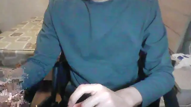 YunheLEE online show from April 7, 2026, 2:17 pm