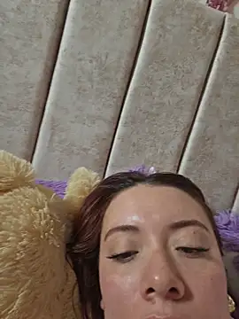 Snapshot of valery_mora chatting on January 15, 2026, 7:28 pm valery mora online show from January 15, 2026, 7:28 pm