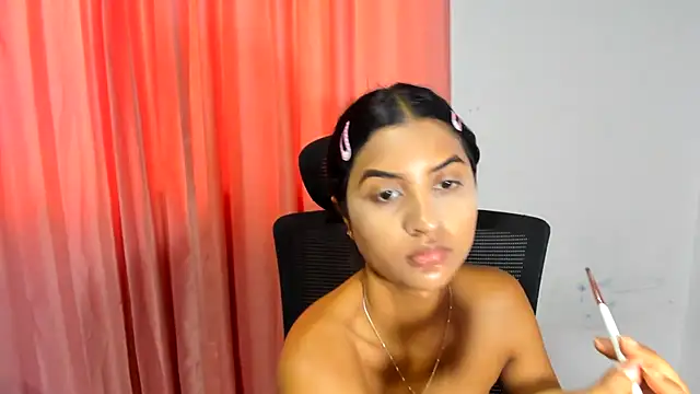 Snapshot of FalakRese chatting on November 8, 2025, 7:12 pm FalakRese online show from November 8, 2025, 7:12 pm