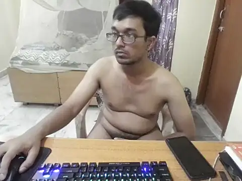 Snapshot of THE_NAKED_BOY chatting on May 23, 2026, 6:29 am THE NAKED BOY online show from May 23, 2026, 6:29 am