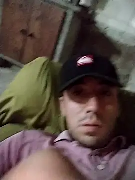 Snapshot of Matheusrcr chatting on February 4, 2026, 11:53 pm Matheusrcr online show from February 4, 2026, 11:53 pm