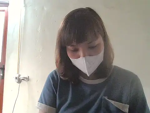 Angela-Eira online show from April 11, 2026, 1:32 am