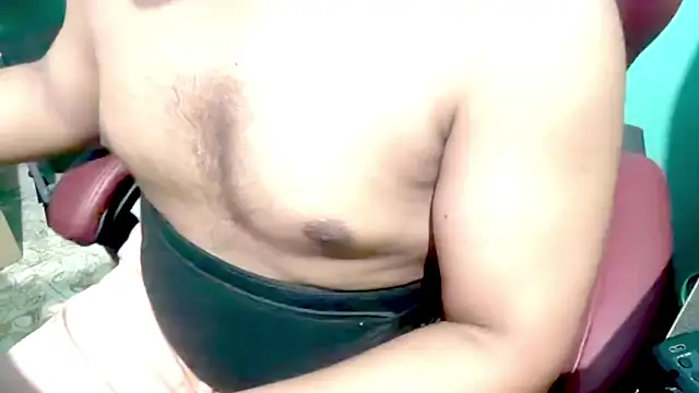 Snapshot of telugu_boy_ chatting on March 20, 2025, 2:21 pm telugu boy online show from March 20, 2025, 2:21 pm