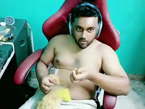 Snapshot of telugu_boy_ chatting on October 3, 2025, 2:25 pm telugu boy online show from October 3, 2025, 2:25 pm