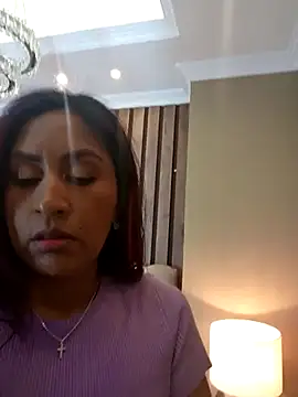 MonicaMoret online show from March 7, 2025, 12:01 pm