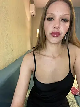 Snapshot of KateMariett chatting on May 1, 2026, 9:52 pm KateMariett online show from May 1, 2026, 9:52 pm