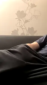 Naked Ben online show from December 28, 2024, 6:49 am