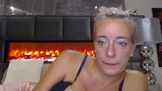 Wendysexyx online show from March 16, 2026, 10:19 am