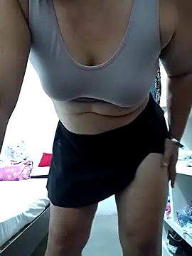 Snapshot of Fulopp15 chatting on March 13, 2025, 10:57 am Fulopp15 online show from March 13, 2025, 10:57 am