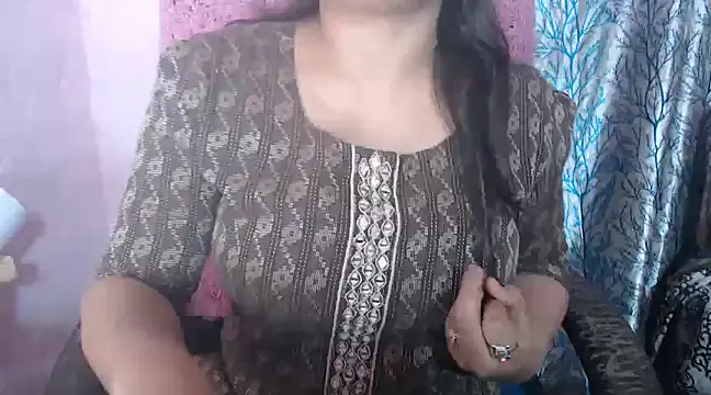 Snapshot of Manpreet_cute chatting on December 24, 2024, 6:06 pm Manpreet cute online show from December 24, 2024, 6:06 pm
