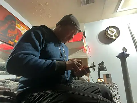 Snapshot of RawRyder8 chatting on January 24, 2025, 12:41 pm RawRyder8 online show from January 24, 2025, 12:41 pm