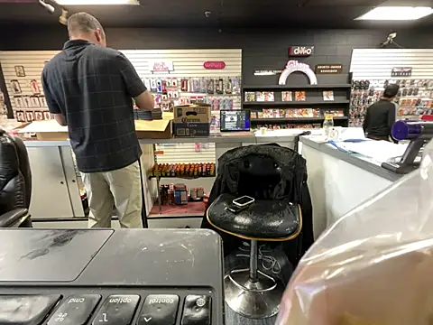 Snapshot of RawRyder8 chatting on March 11, 2025, 10:20 pm RawRyder8 online show from March 11, 2025, 10:20 pm