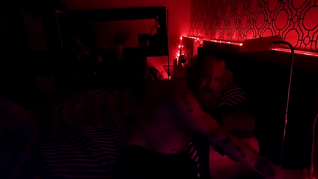 Snapshot of RawRyder8 chatting on September 26, 2025, 12:09 pm RawRyder8 online show from September 26, 2025, 12:09 pm