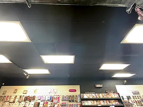 Snapshot of RawRyder8 chatting on November 15, 2025, 7:43 pm RawRyder8 online show from November 15, 2025, 7:43 pm