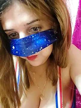 Snapshot of LoNa-daloua chatting on May 23, 2026, 7:51 pm LoNa-daloua online show from May 23, 2026, 7:51 pm