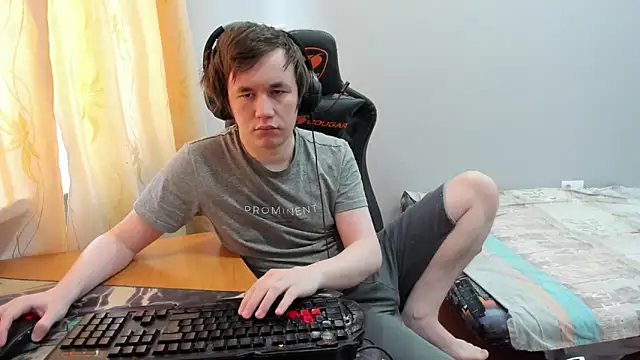 iliaskrislove online show from March 10, 2026, 4:50 am