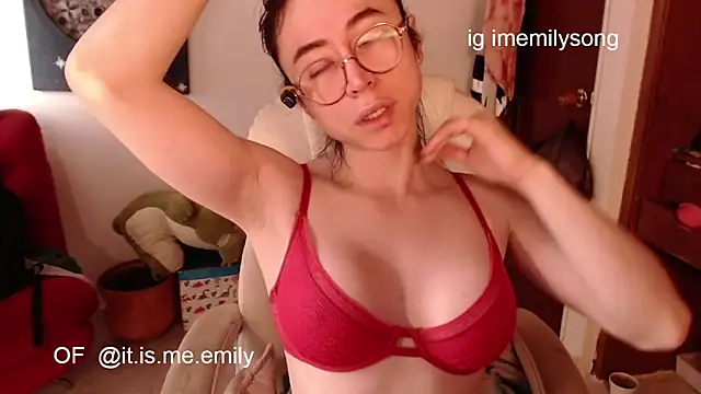 emily pearl  online show from March 7, 2026, 3:20 pm