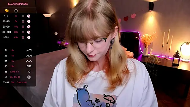 Aemilia  online show from March 23, 2026, 7:56 am