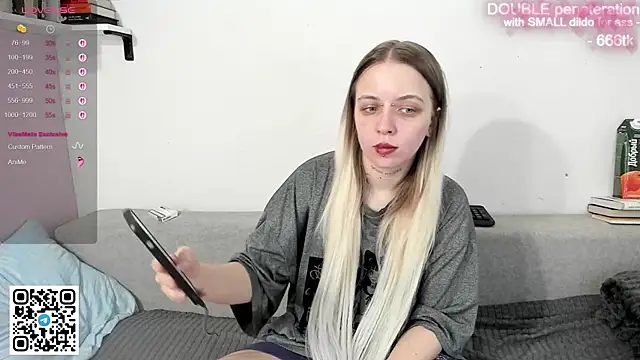 Alice Halle online show from January 18, 2026, 9:29 pm