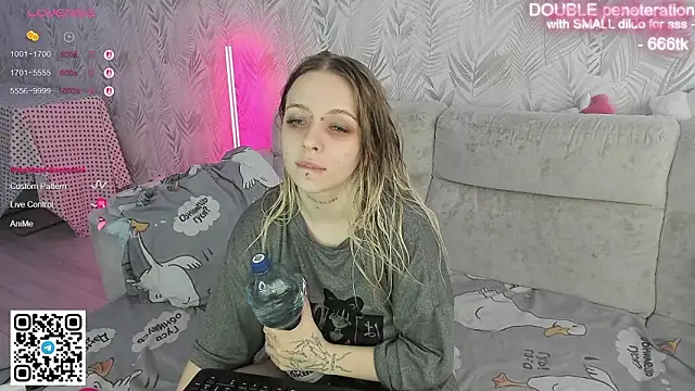 Alice Halle online show from February 22, 2026, 2:24 am