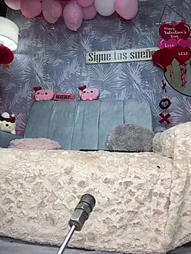 antonelaswete02 online show from February 13, 2026, 11:45 pm