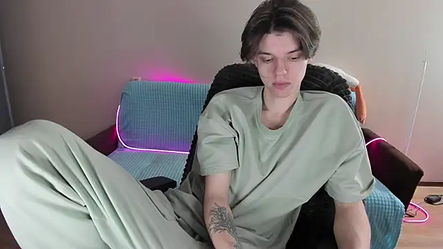 Liam sexy1 online show from February 9, 2025, 8:22 am