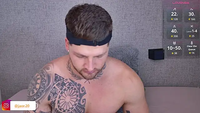 Jaor owens20 online show from March 4, 2026, 11:33 pm