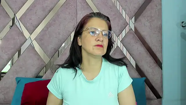 Mulan sexy01 online show from December 3, 2025, 7:56 pm