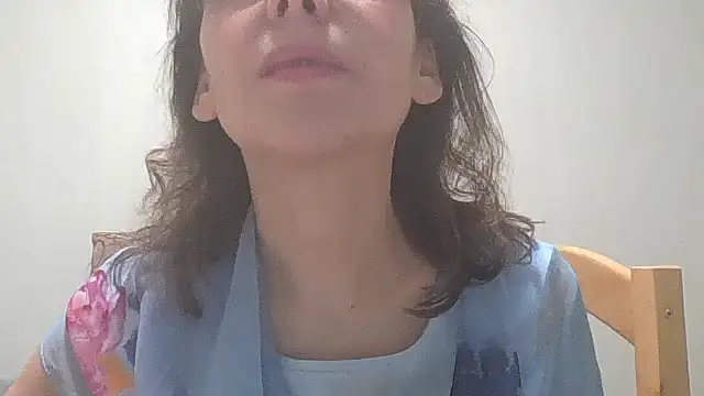 HollyJewel online show from January 9, 2025, 5:43 pm