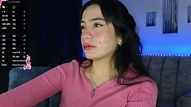 Snapshot of ZaraDames_ chatting on October 19, 2025, 2:34 am ZaraDames  online show from October 19, 2025, 2:34 am