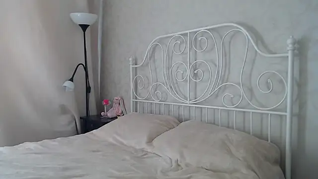 Snapshot of ShyEvaa chatting on March 22, 2025, 7:57 am ShyEvaa online show from March 22, 2025, 7:57 am