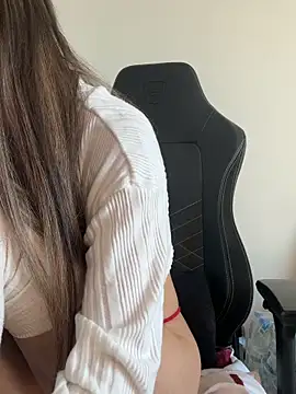 AmaliaMarkova  online show from December 19, 2025, 9:49 am