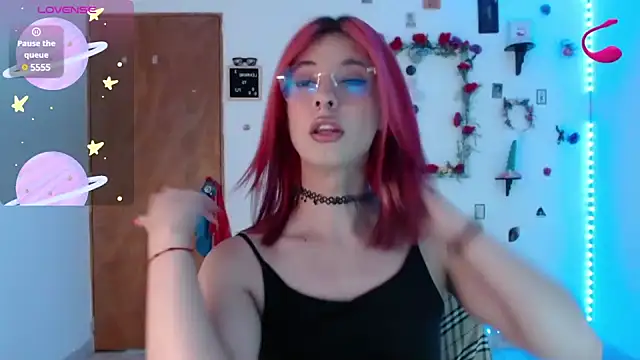 Snapshot of _GalyaX_ chatting on December 14, 2024, 3:29 am  GalyaX  online show from December 14, 2024, 3:29 am