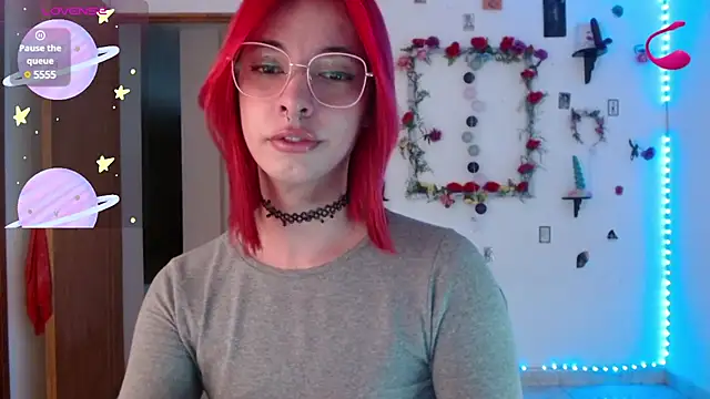 Snapshot of _GalyaX_ chatting on February 26, 2025, 2:04 am  GalyaX  online show from February 26, 2025, 2:04 am