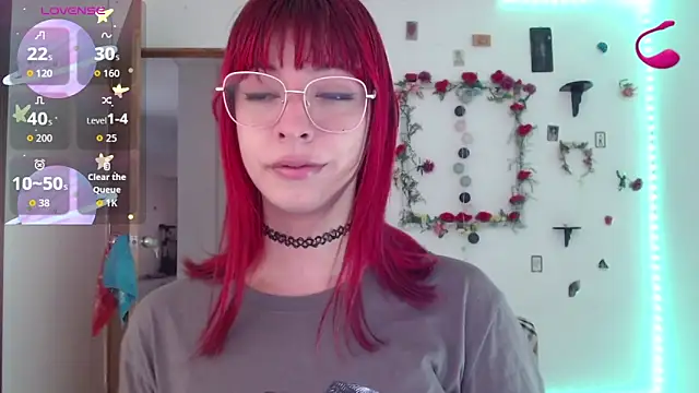 Snapshot of _GalyaX_ chatting on October 7, 2025, 2:14 pm  GalyaX  online show from October 7, 2025, 2:14 pm