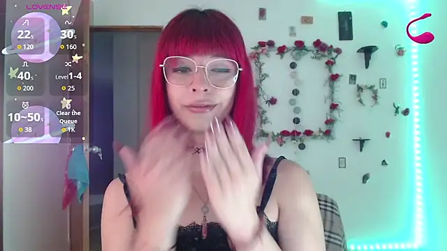 Snapshot of _GalyaX_ chatting on October 9, 2025, 10:08 pm  GalyaX  online show from October 9, 2025, 10:08 pm