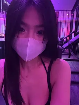 FeiFei-babe online show from May 24, 2026, 11:26 am