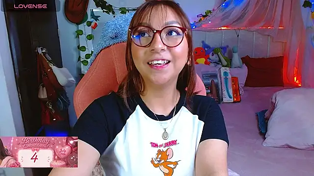 Littlerouse  online show from July 9, 2026, 7:56 am