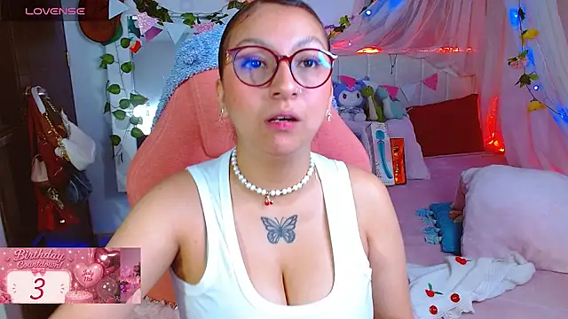 Littlerouse  online show from July 10, 2026, 7:23 am