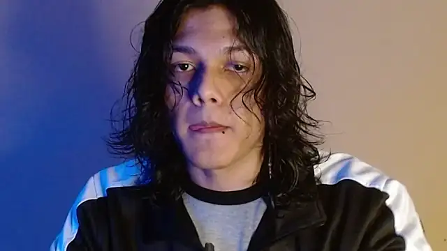 daiki sx online show from January 7, 2025, 11:03 pm