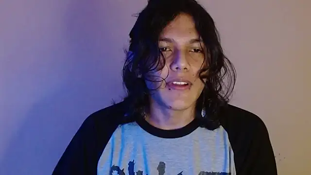 daiki sx online show from January 11, 2025, 3:31 pm