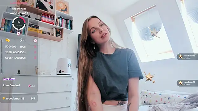 violet blue eyes online show from April 20, 2026, 12:52 pm