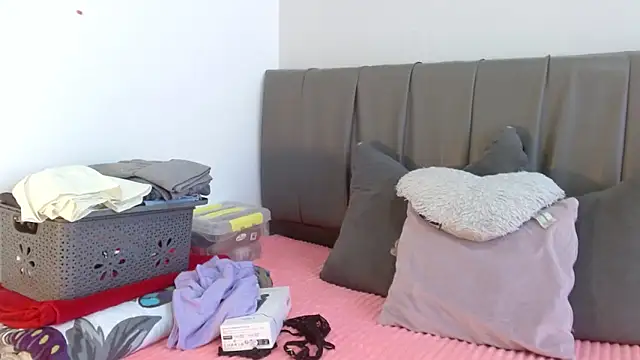 Cherllynn online show from January 7, 2025, 2:30 pm