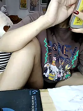 cream1299 online show from May 12, 2026, 12:41 am