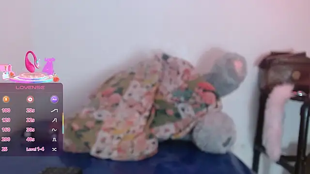 camilavagina24 online show from January 16, 2026, 4:11 pm