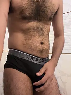 ALWAYSHORNYDADDY online show from May 8, 2026, 4:01 pm